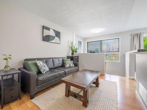 Photo 7 at 479 Heddle Crescent, Wyndham, Newmarket