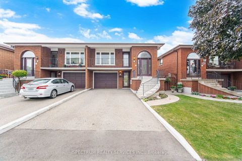 Photo 2 at 103 John Lindsay Court, Jane Heights, Toronto