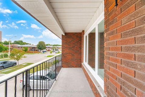 Photo 4 at 103 John Lindsay Court, Jane Heights, Toronto