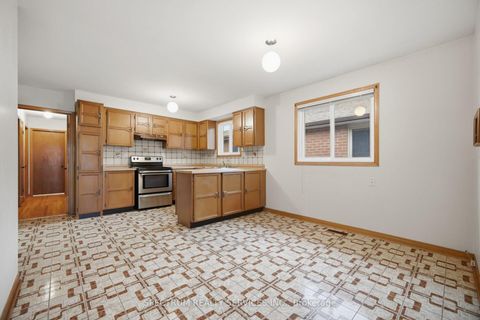 Photo 19 at 103 John Lindsay Court, Jane Heights, Toronto