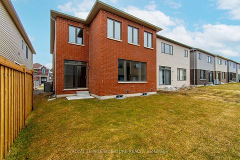 Photo 4 at 22 Prudhoe Terrace, Rural Barrie Southeast, Barrie