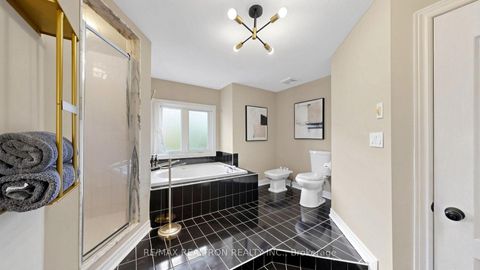 Photo 20 at 2 Rocksprings Avenue, Westbrook, Richmond Hill