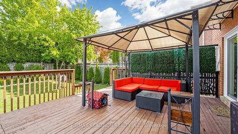 Photo 41 at 2 Rocksprings Avenue, Westbrook, Richmond Hill