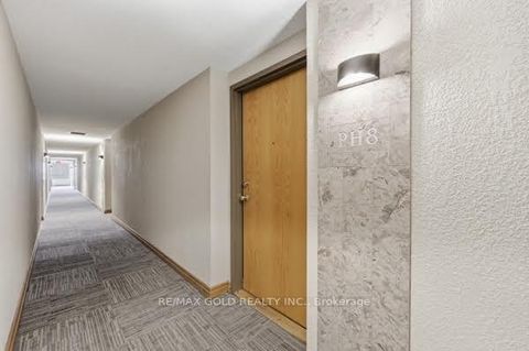 Photo 2 at ph08 - 61 Markbrook Lane, Jamestown, Toronto