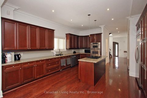 Photo 9 at 374 Glengarry Avenue, Nortown, Toronto