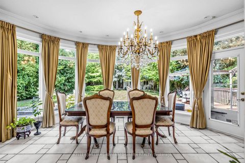 Photo 14 at 158 Owen Boulevard, Windfields, Toronto