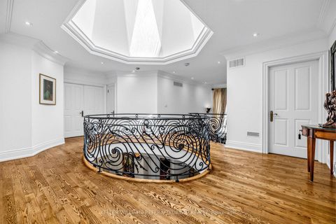 Photo 18 at 158 Owen Boulevard, Windfields, Toronto