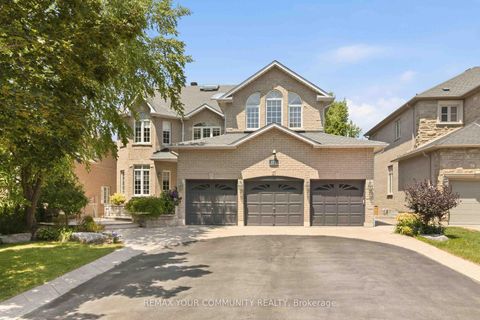 Photo 1 at 171 Langtry Place, Uplands, Vaughan