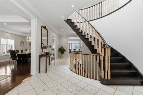 Photo 3 at 171 Langtry Place, Uplands, Vaughan