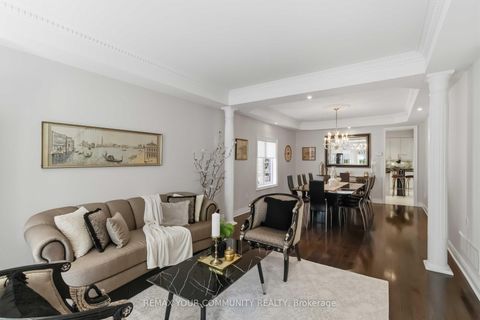 Photo 4 at 171 Langtry Place, Uplands, Vaughan