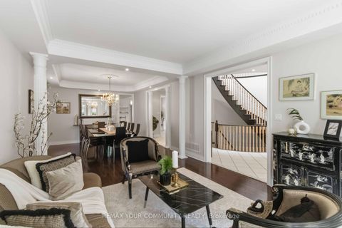Photo 5 at 171 Langtry Place, Uplands, Vaughan