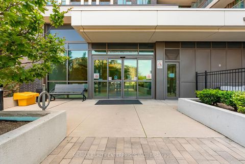 Photo 2 at 522 - 80 Esther Lorrie Drive, Clairville, Toronto
