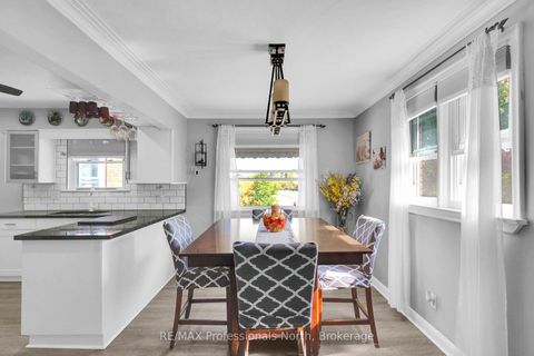 Photo 11 at 63 The Queensway N, Keswick North, Georgina