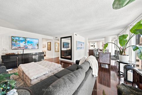 Photo 10 at 705 - 251 Queens Quay, Waterfront Communities C1, Toronto
