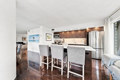Photo 22 at 705 - 251 Queens Quay, Waterfront Communities C1, Toronto