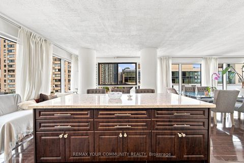 Photo 26 at 705 - 251 Queens Quay, Waterfront Communities C1, Toronto