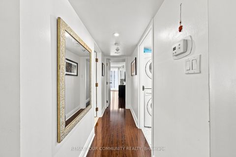 Photo 28 at 705 - 251 Queens Quay, Waterfront Communities C1, Toronto