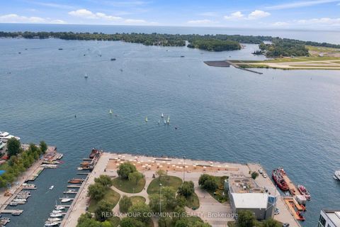 Photo 48 at 705 - 251 Queens Quay, Waterfront Communities C1, Toronto