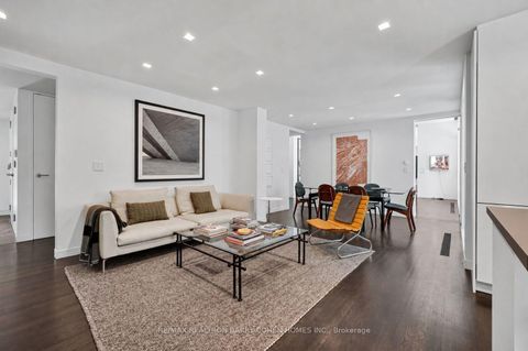Photo 18 at 12 Tudor Gate, York Mills, Toronto