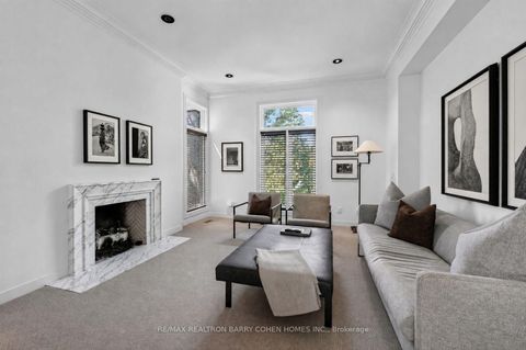 Photo 32 at 12 Tudor Gate, York Mills, Toronto