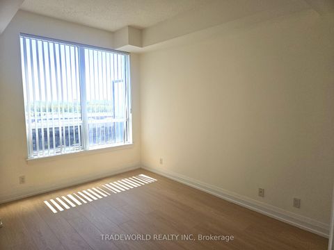 Photo 7 at 1009 - 370 Highway 7, Doncrest, Richmond Hill