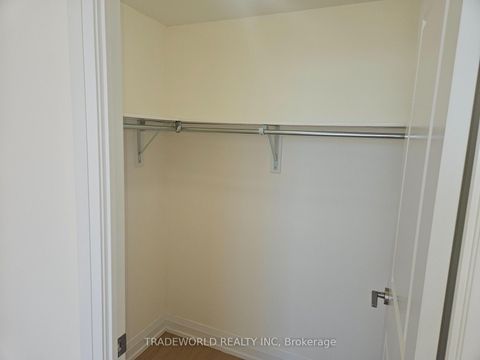 Photo 8 at 1009 - 370 Highway 7, Doncrest, Richmond Hill