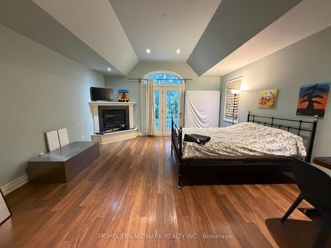 Photo 6 at 228 Hollywood Avenue, Willowdale East, Toronto