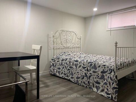 Photo 9 at 228 Hollywood Avenue, Willowdale East, Toronto