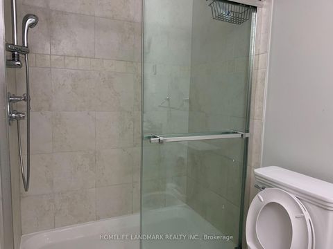 Photo 12 at 228 Hollywood Avenue, Willowdale East, Toronto
