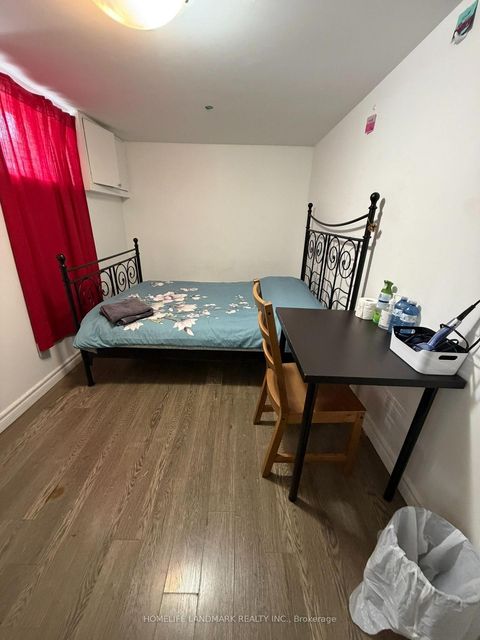 Photo 16 at 228 Hollywood Avenue, Willowdale East, Toronto