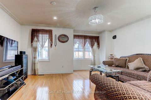 Photo 5 at 16 Pat Brooks Terrace, Dorset Park, Toronto