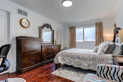 Photo 30 at 16 Pat Brooks Terrace, Dorset Park, Toronto
