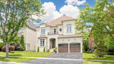 Photo 2 at 368 Paradelle Drive, Oak Ridges Lake Wilcox, Richmond Hill