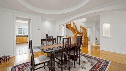 Photo 7 at 368 Paradelle Drive, Oak Ridges Lake Wilcox, Richmond Hill