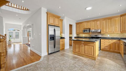 Photo 14 at 368 Paradelle Drive, Oak Ridges Lake Wilcox, Richmond Hill