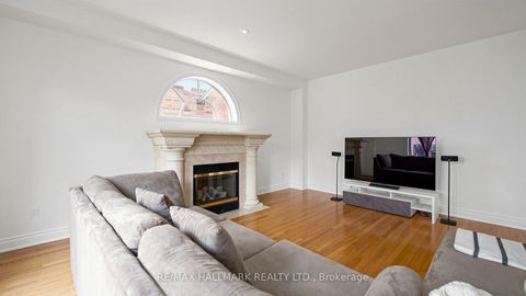 Photo 58 at 368 Paradelle Drive, Oak Ridges Lake Wilcox, Richmond Hill