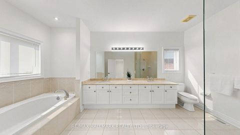 Photo 78 at 368 Paradelle Drive, Oak Ridges Lake Wilcox, Richmond Hill