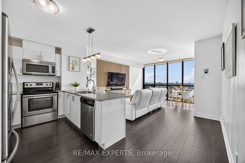 Photo 8 at 902 - 2900 Highway 7 Road, Concord, Vaughan