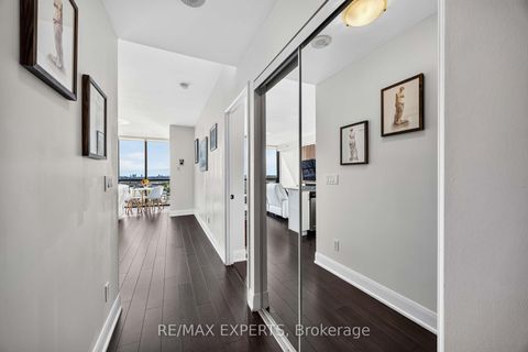 Photo 9 at 902 - 2900 Highway 7 Road, Concord, Vaughan