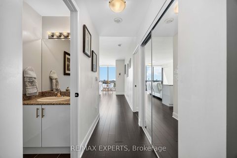 Photo 12 at 902 - 2900 Highway 7 Road, Concord, Vaughan