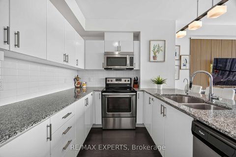 Photo 14 at 902 - 2900 Highway 7 Road, Concord, Vaughan