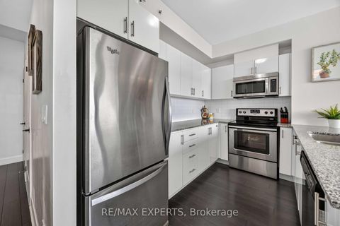Photo 15 at 902 - 2900 Highway 7 Road, Concord, Vaughan