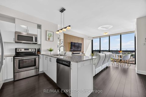 Photo 16 at 902 - 2900 Highway 7 Road, Concord, Vaughan