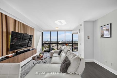 Photo 18 at 902 - 2900 Highway 7 Road, Concord, Vaughan