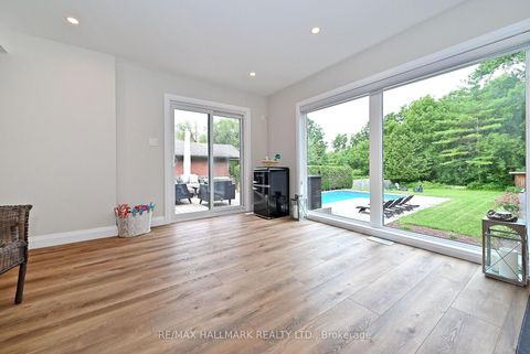 Photo 19 at 334 Stewart Street, College Manor, Newmarket