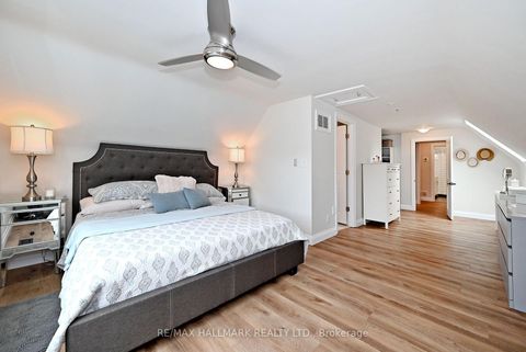 Photo 22 at 334 Stewart Street, College Manor, Newmarket