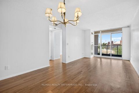 Photo 7 at 412 - 231 Fort York Boulevard, Niagara, Toronto