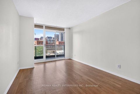 Photo 8 at 412 - 231 Fort York Boulevard, Niagara, Toronto