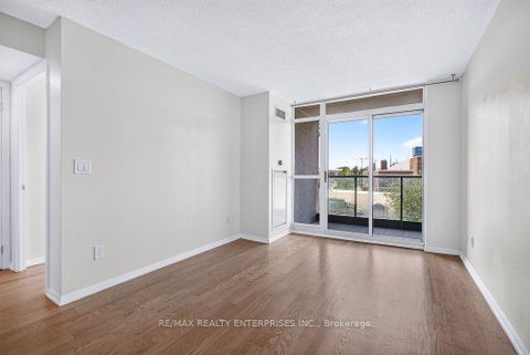 Photo 11 at 412 - 231 Fort York Boulevard, Niagara, Toronto