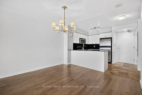 Photo 14 at 412 - 231 Fort York Boulevard, Niagara, Toronto